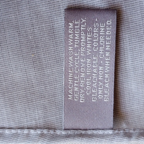 Van Heusen 417 Authentic Shirtwear Half Sleeve Button Down Shirt 16.5 - 50off3 - Picture 4 of 7